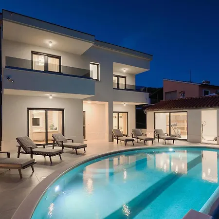 בית נופש Cascada Ližnjan