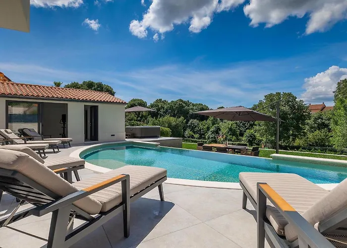 Cascada Tatil Evi Ližnjan