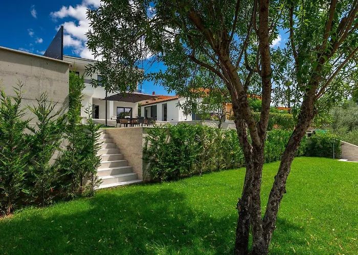 Cascada Tatil Evi Ližnjan